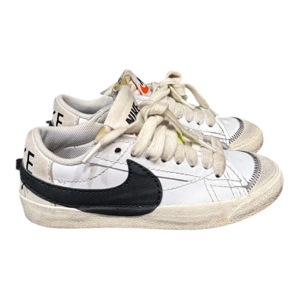 Womens Nike Blazer Low '77 Jumbo SZ 7